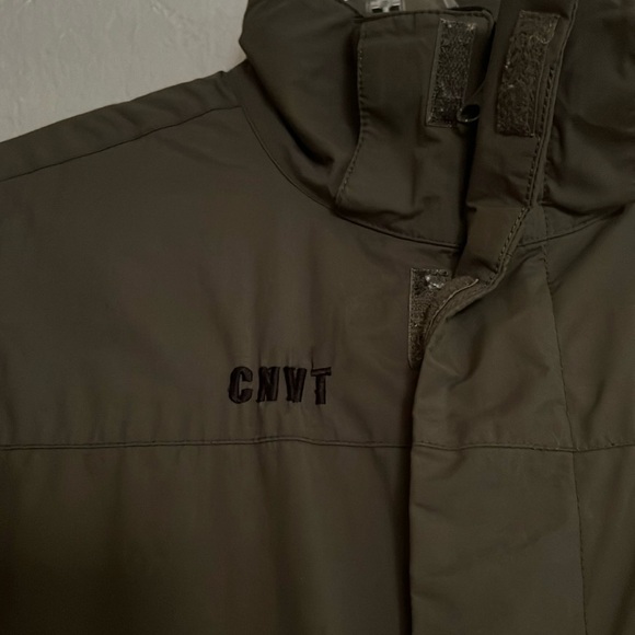 Pre- owned Columbia Convert CNVT Omni-Tech Winter Snowboard Jacket young 10/12 - Picture 4 of 11